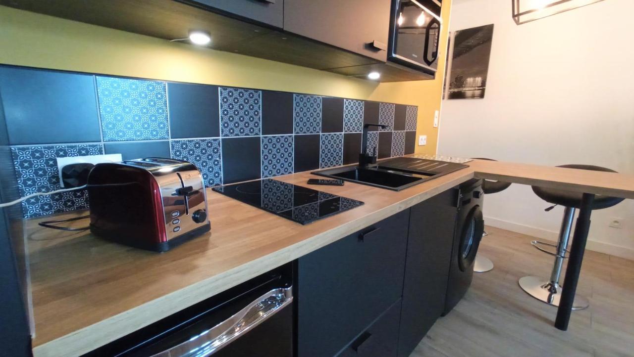 Appartements Aux Portes D'Ales - Centre Ville Екстериор снимка